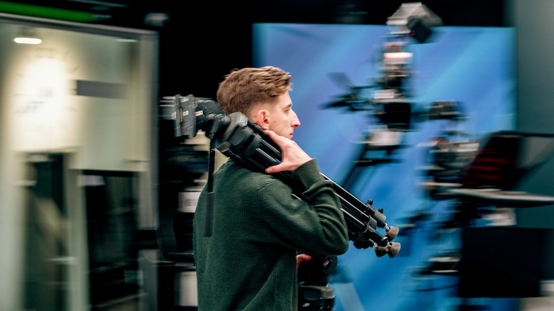 Stagehand labourer skills