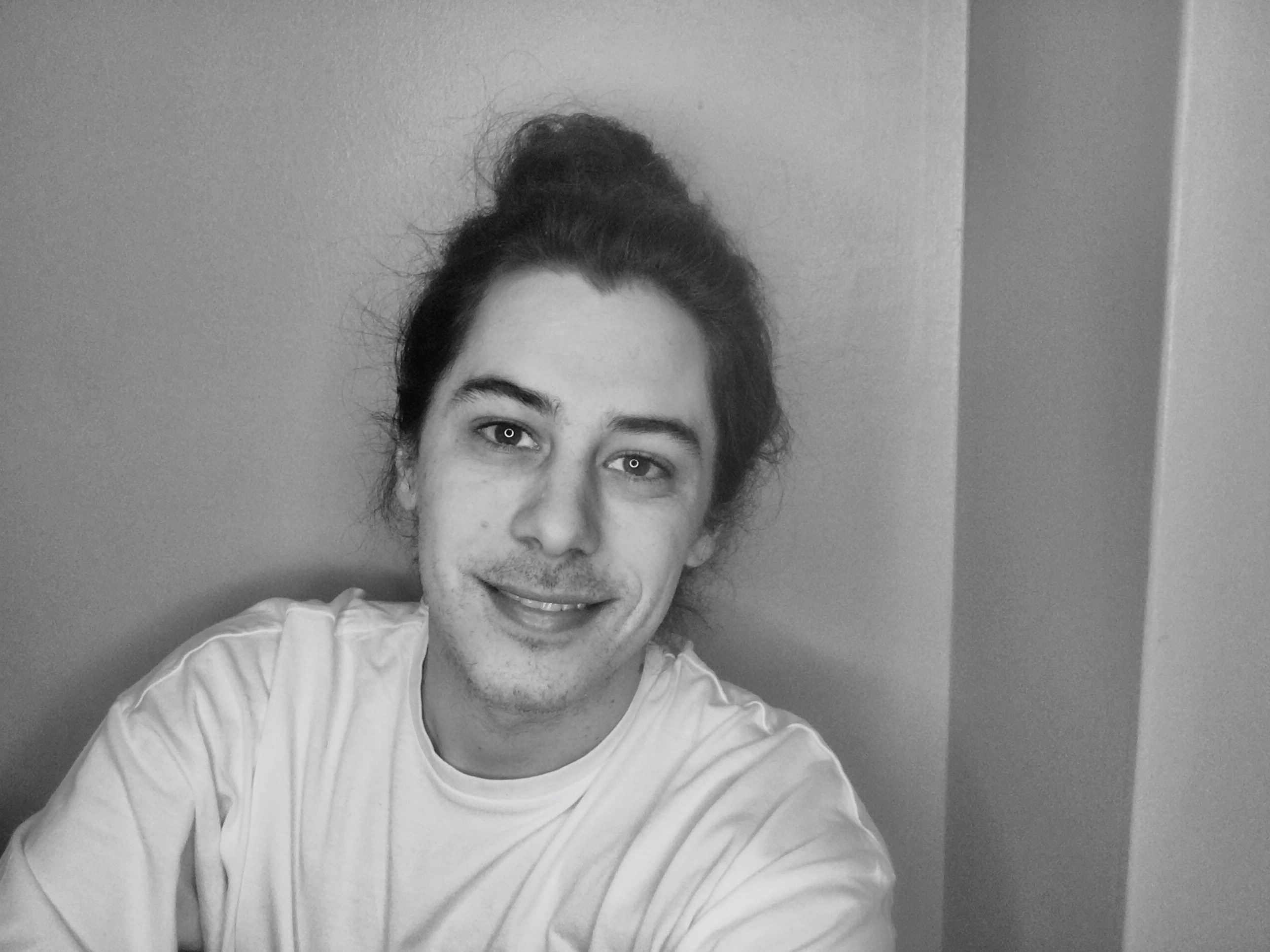 Lewis Field on Children's TV Make a Move