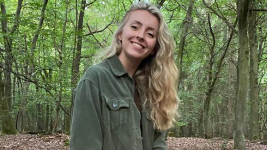 Costume Trainee Finder Rosie Bath on No Time To Die