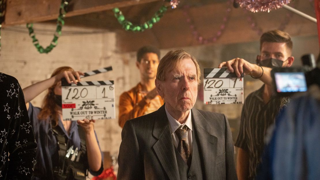 Second assistant camera technician/clapper loader skills - ScreenSkills